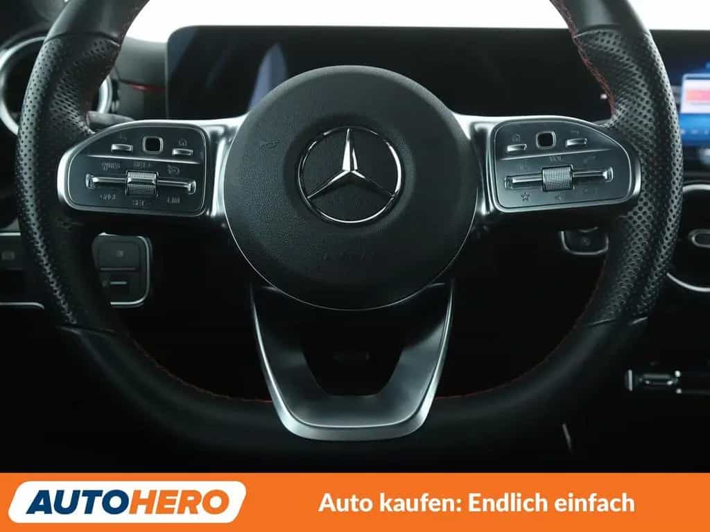 Mercedes-Benz A-Class 180 AMG Line Aut.*NAVI*CAM*LED*PDC*SHZ*TEMPO* 10/2020-photo-18