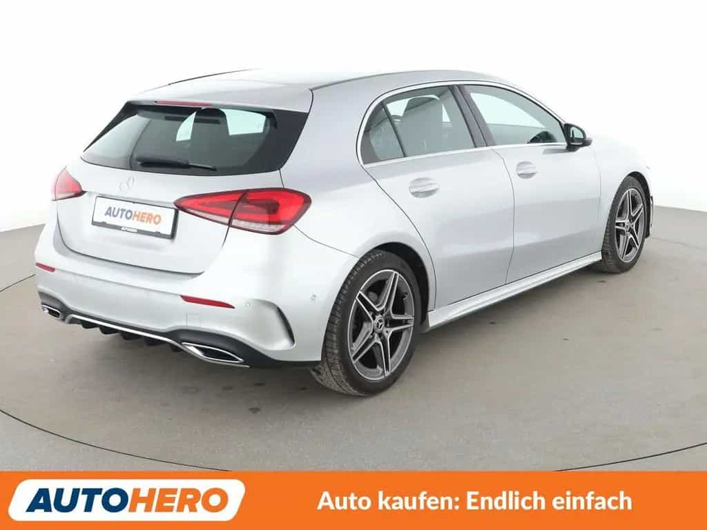 Mercedes-Benz A-Class 180 AMG Line Aut.*NAVI*CAM*LED*PDC*SHZ*TEMPO* 10/2020-photo-5