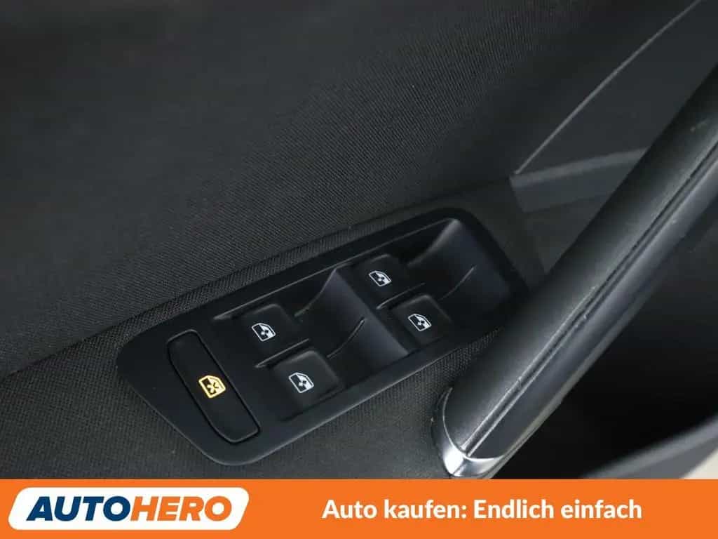 Volkswagen Golf VII 1.4 TSI Comfortline BM Aut.*NAV*ACC*PDC 04/2018-photo-22