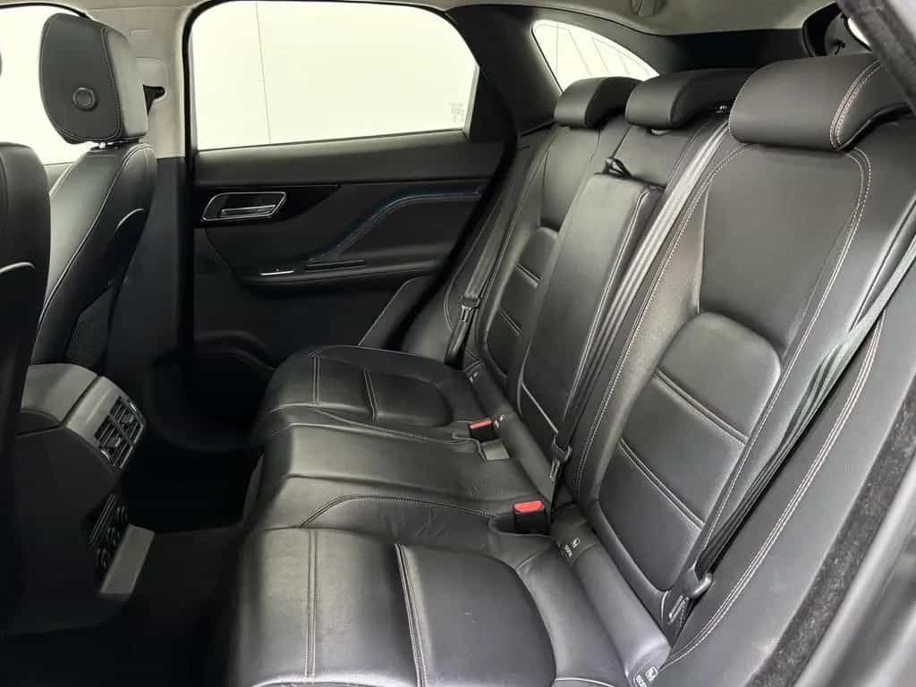Jaguar F-Pace 2.0 Benzine AWD Autom. - Pano - Topstaat! 12/2018-photo-8