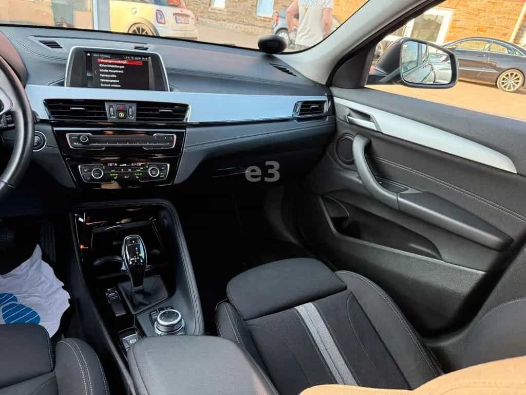 BMW X2 sDrive 20i Advantage;AUTOMATIK;AHK;LED;TEMPO 07/2019-photo-22