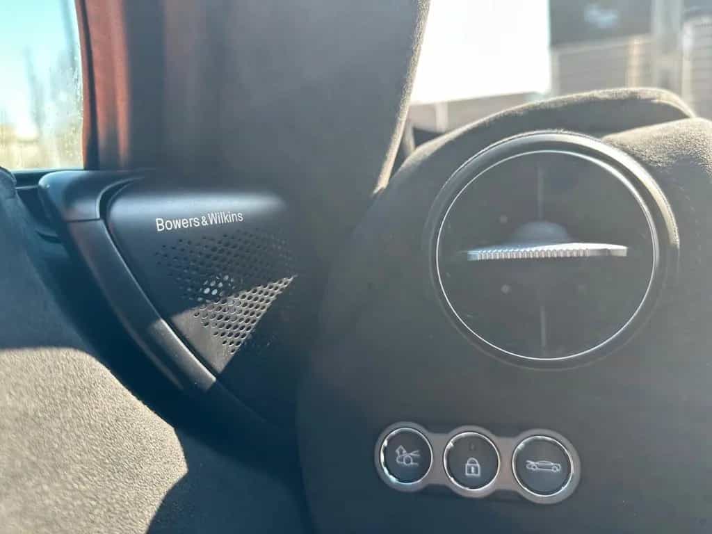 McLaren 750S Spider / Ventura Orange / B&W / 360° null-photo-10