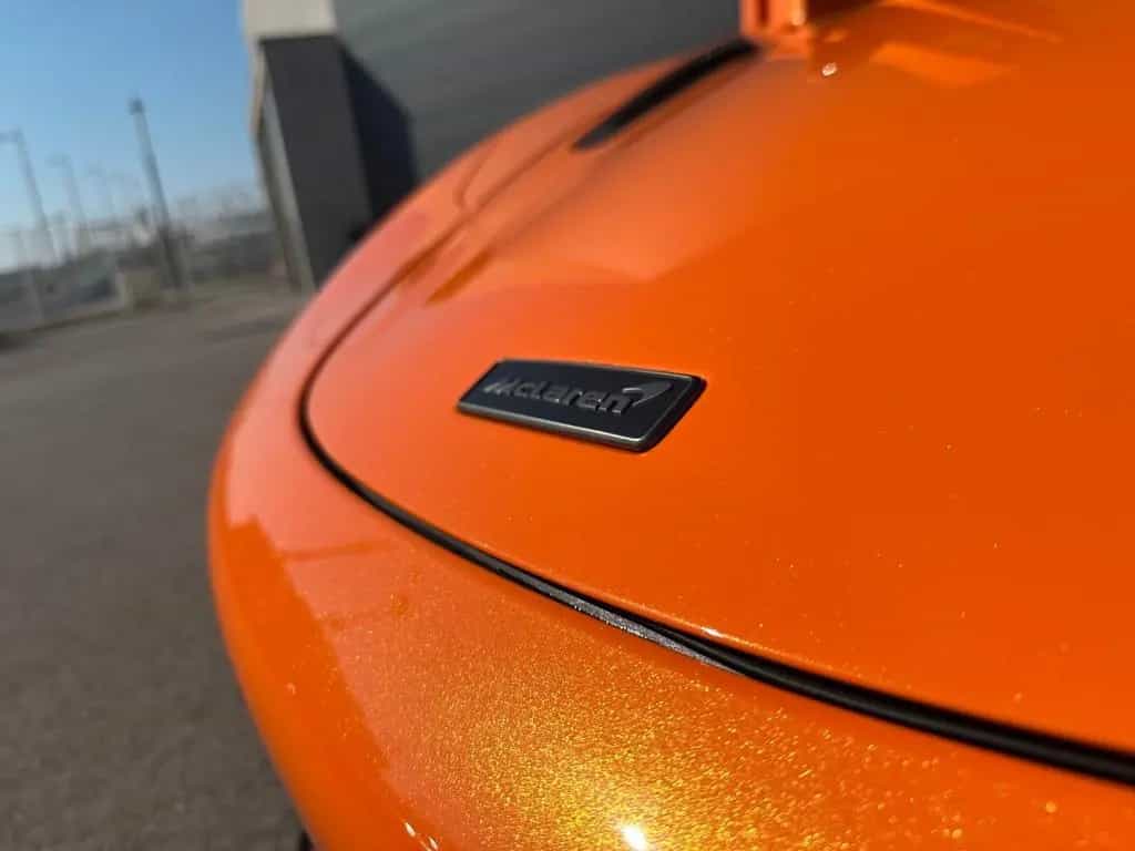 McLaren 750S Spider / Ventura Orange / B&W / 360° null-photo-4