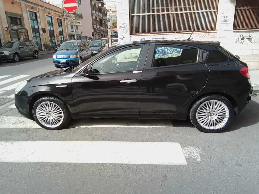 Alfa Romeo Giulietta 1.4 Turbo 105 CV Progressio 07/2013-photo-6