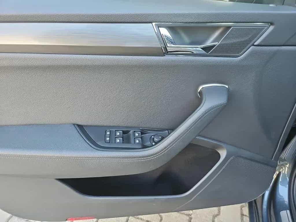 Skoda Superb 2.0 TSI DSG Style/NAVI/LED/ACC/DAB+/AHK 01/2022-photo-14