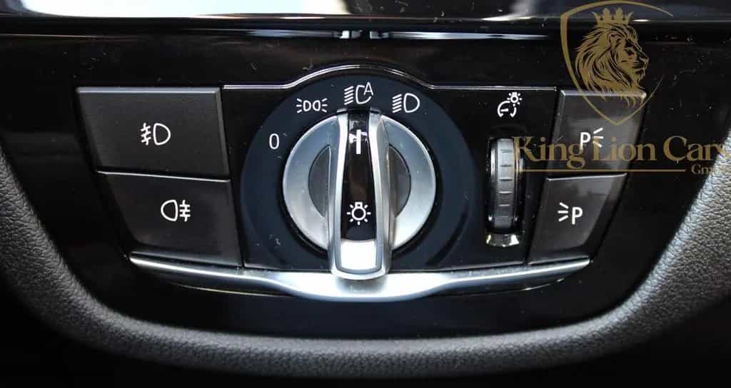 BMW 5 Series 520 d xDrive M Sport SITZKLIMA+AHK+MEMORY+KAMERA 11/2019-photo-32