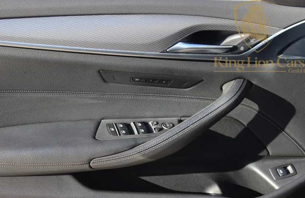 BMW 5 Series 520 d xDrive M Sport SITZKLIMA+AHK+MEMORY+KAMERA 11/2019-photo-34