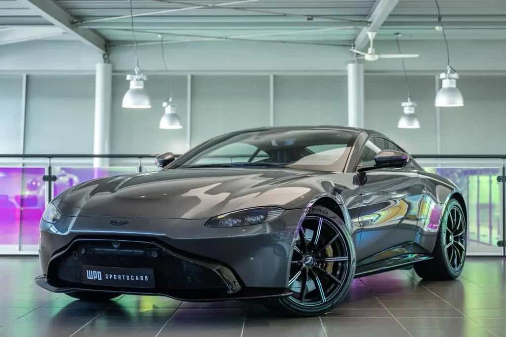 Aston Martin V8 Vantage 4.0 05/2021-photo-2