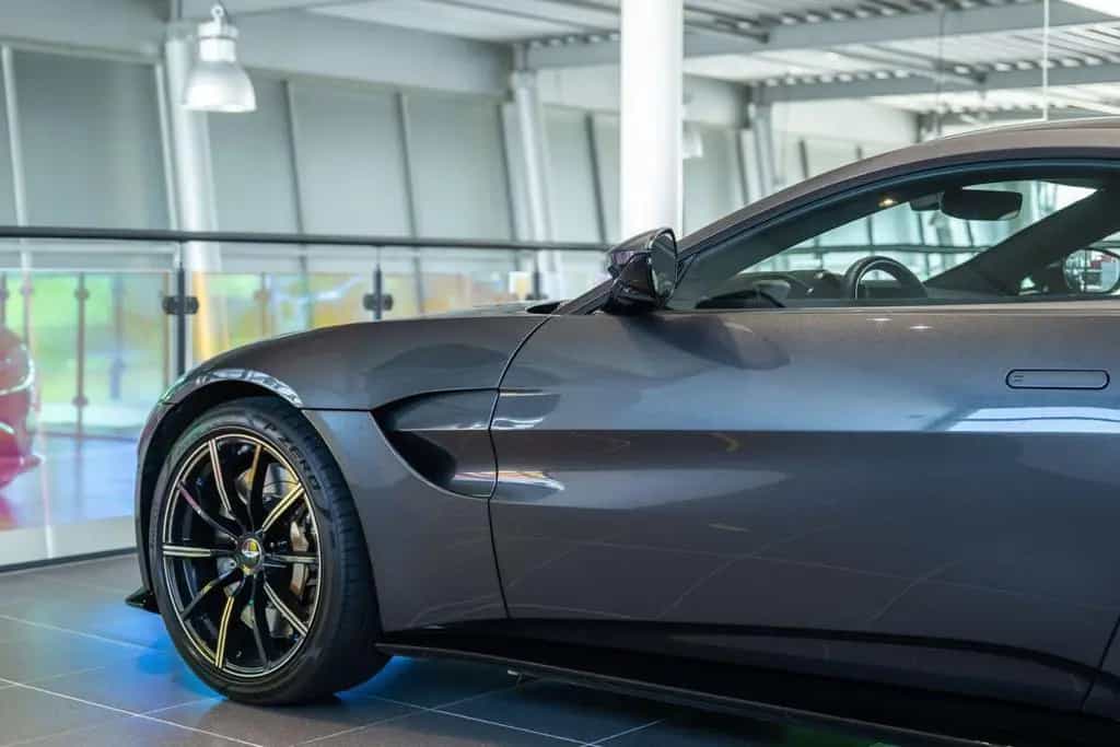 Aston Martin V8 Vantage 4.0 05/2021-photo-9