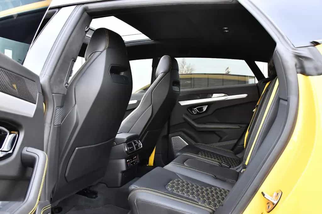 Lamborghini Urus 4.0 V8 Exclusive B&O Pano Night .Vision 01/2021-photo-14