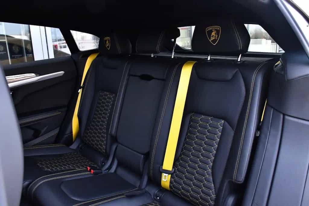 Lamborghini Urus 4.0 V8 Exclusive B&O Pano Night .Vision 01/2021-photo-15