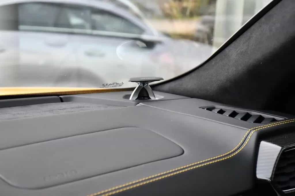Lamborghini Urus 4.0 V8 Exclusive B&O Pano Night .Vision 01/2021-photo-25