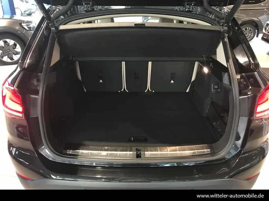 BMW X1 xDrive20d xLine LED/AHK/HUD/NAVI/Rückfahrk. 10/2019-photo-18