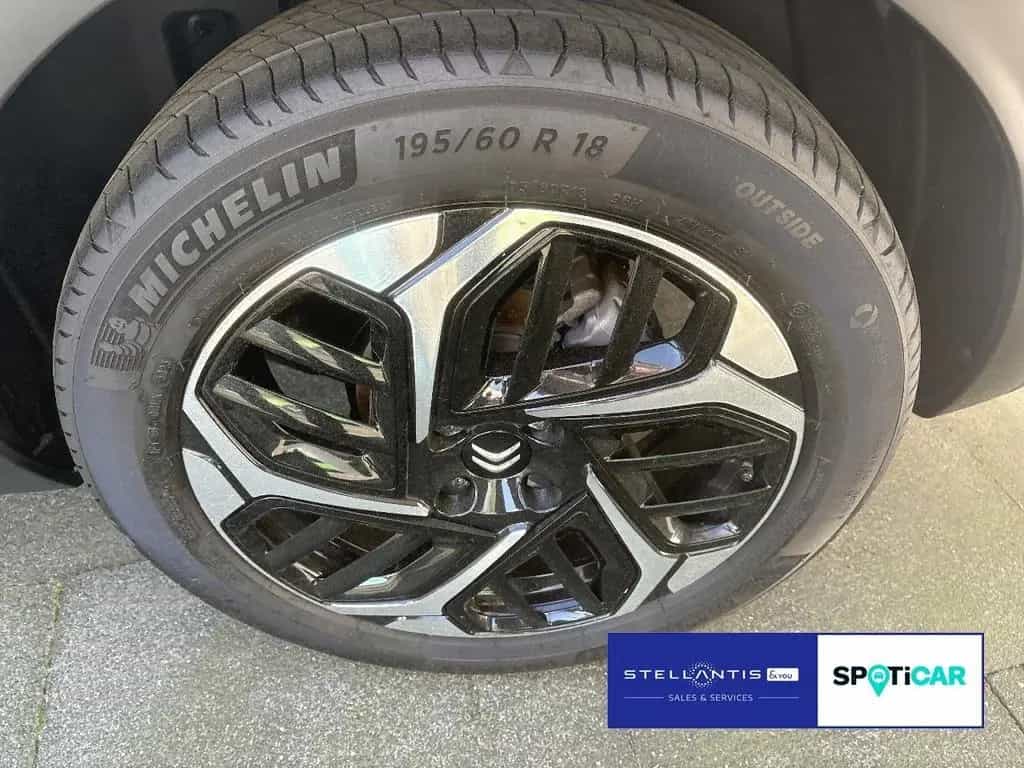Citroën C4 Shine 1.2 130 Navi EPH 180K C4 1.2 PureTech 1 12/2023-photo-10