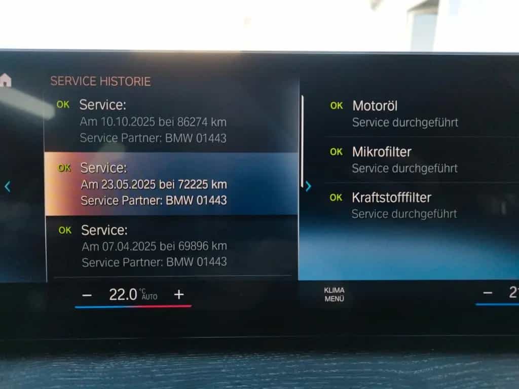 BMW 320 d Tou SAG LCPro AdLED FLA ACC StandH DrA Inno 10/2022-photo-11
