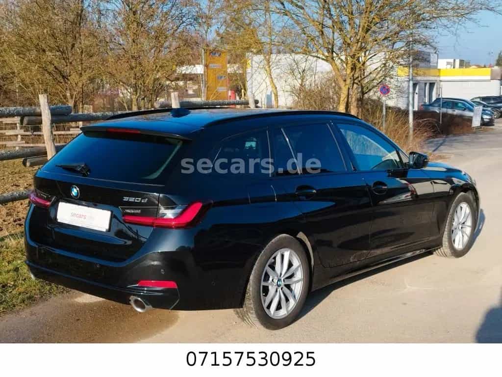 BMW 320 d Tou SAG LCPro AdLED FLA ACC StandH DrA Inno 10/2022-photo-4
