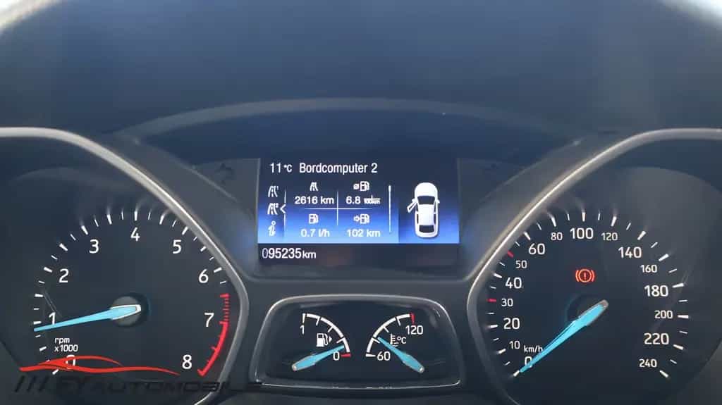 Ford Focus ECO Boost 1.0 ST Line 8xBereift 05/2017-photo-11