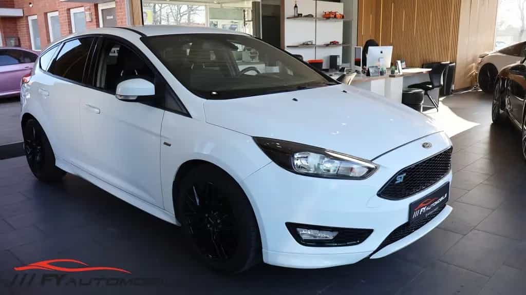Ford Focus ECO Boost 1.0 ST Line 8xBereift 05/2017-photo-2