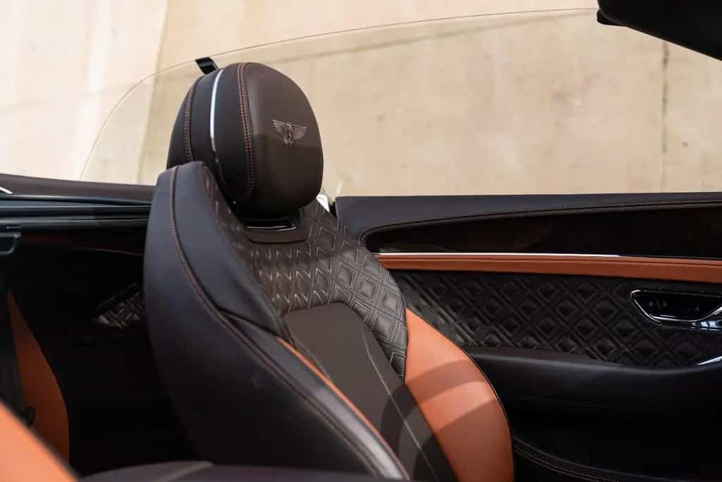 Bentley Continental GTC S 03/2024-photo-21