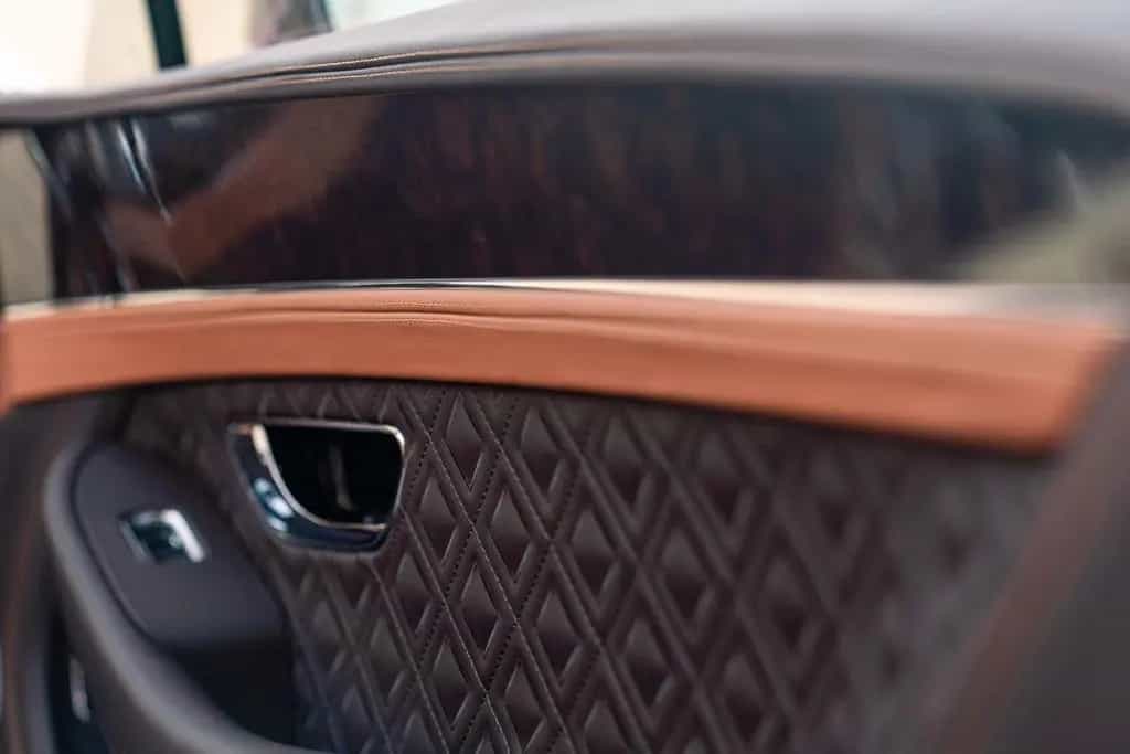 Bentley Continental GTC S 03/2024-photo-27