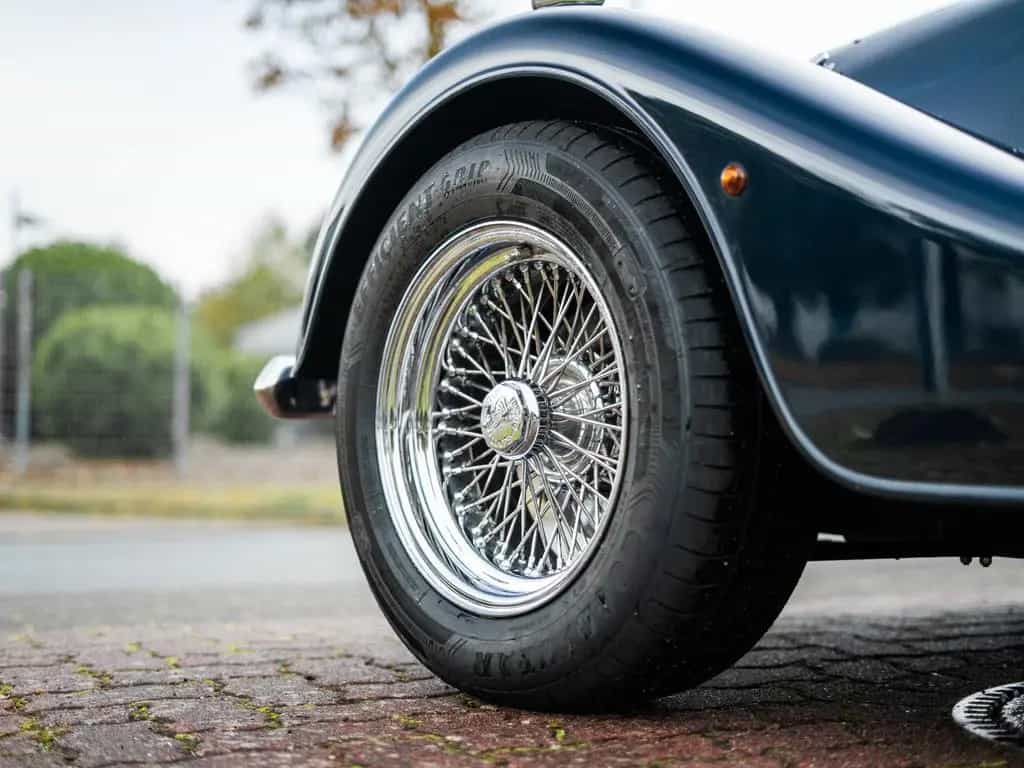 Morgan Roadster 3,7 L V6 *1 Hand* + Sonderlack + 04/2014-photo-15