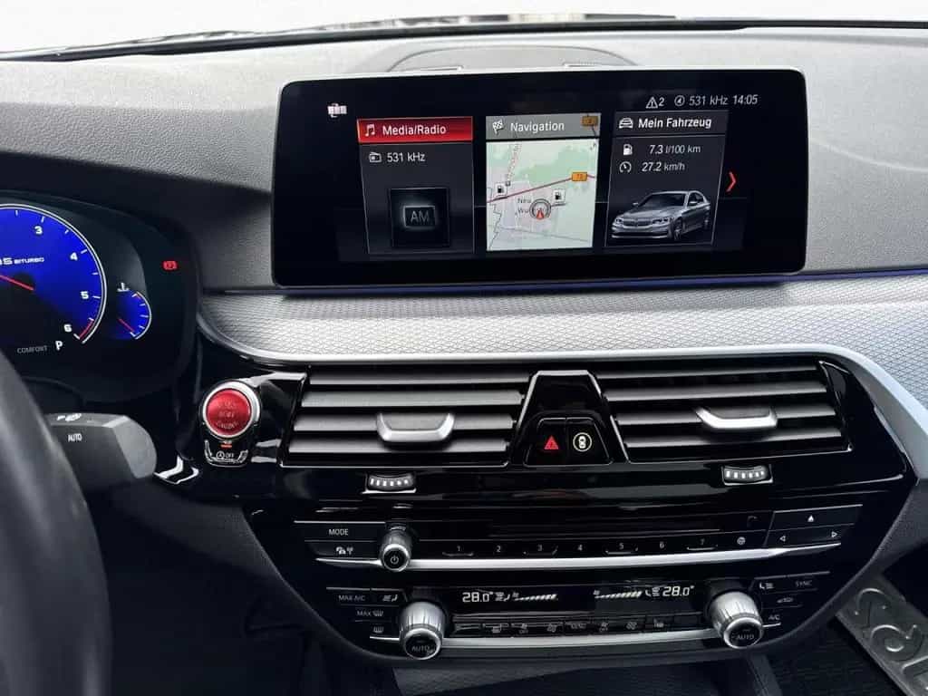 BMW 520 dA M SPORT NaviProf,LED,GSD,Alu19,Kam,Hifi 06/2019-photo-9