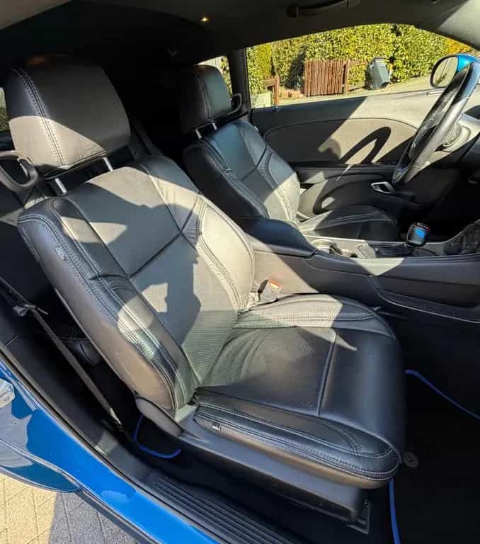 Dodge Challenger Neue Reifen M+S Leder PDC Hinten 09/2022-photo-39