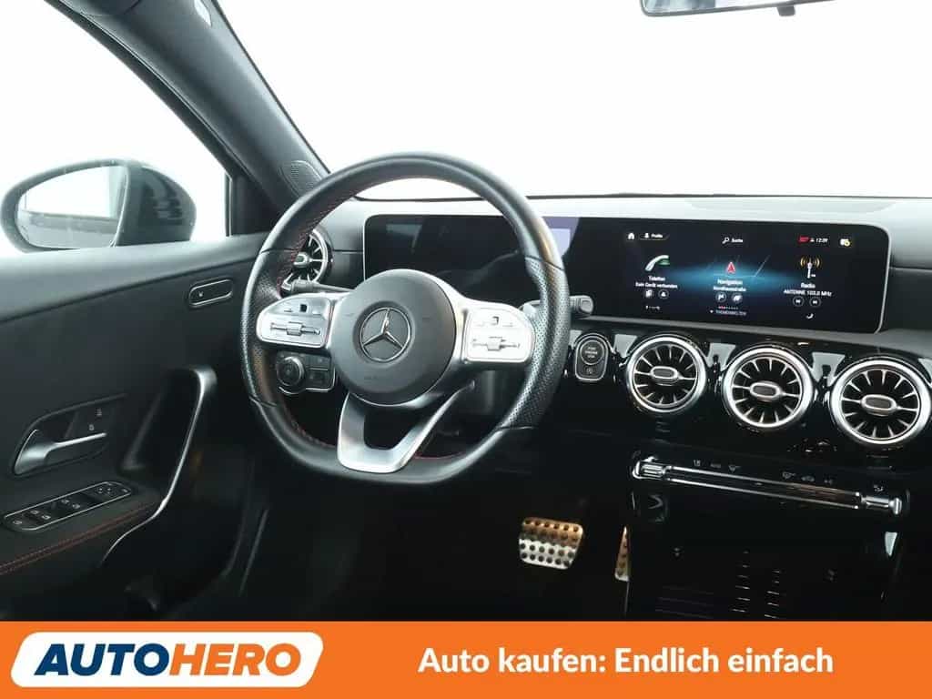 Mercedes-Benz A 200 A-Klasse A 200 Aut.*NAVI*LED*TEMPO*PDC*KLIMA* 01/2020-photo-12