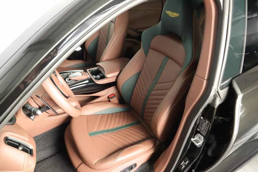 Aston Martin DBX V8 707 minotaurgreen 23 Zoll Leather Q SEMI 02/2024-photo-11