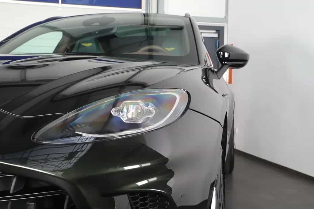 Aston Martin DBX V8 707 minotaurgreen 23 Zoll Leather Q SEMI 02/2024-photo-3