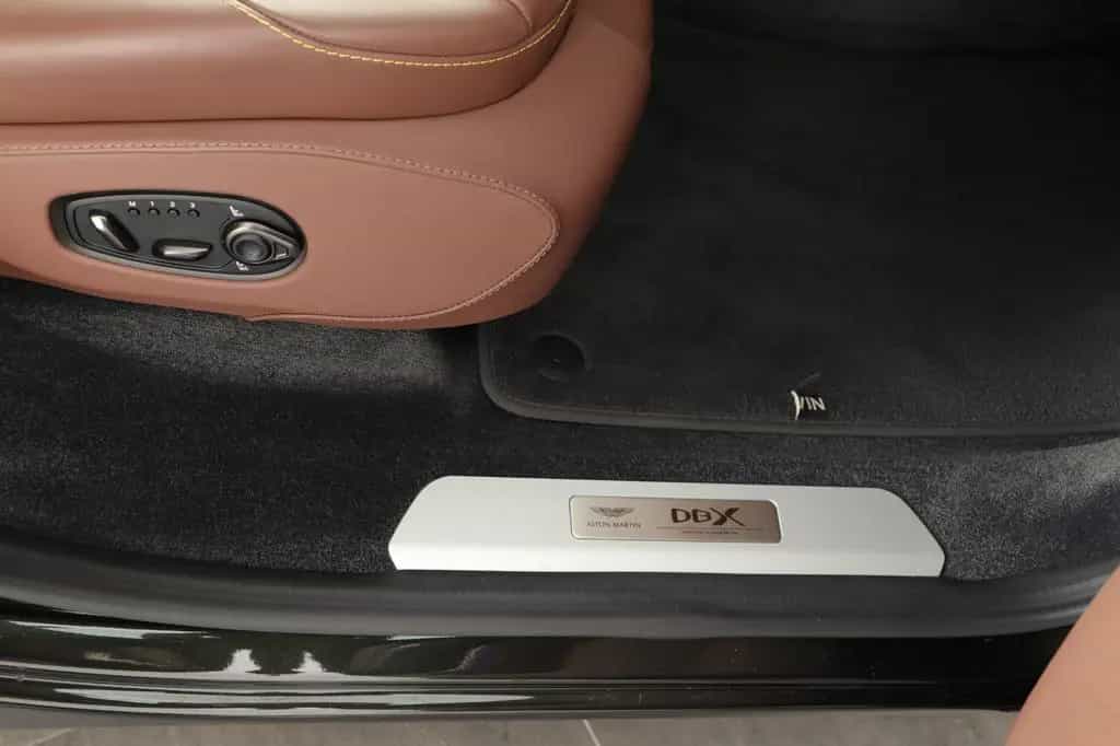 Aston Martin DBX V8 707 minotaurgreen 23 Zoll Leather Q SEMI 02/2024-photo-30