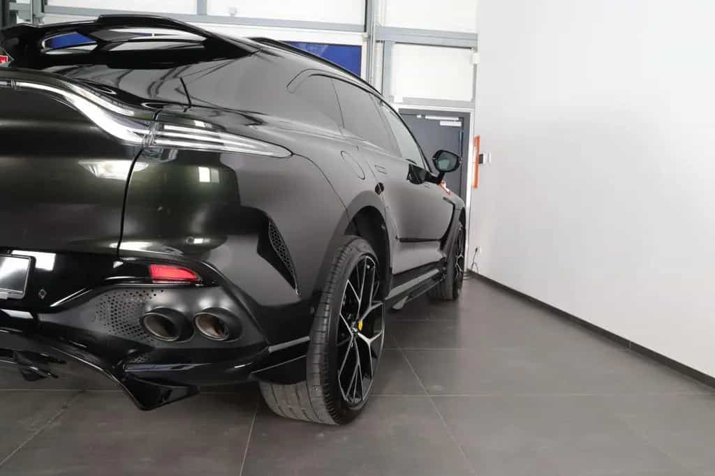 Aston Martin DBX V8 707 minotaurgreen 23 Zoll Leather Q SEMI 02/2024-photo-32