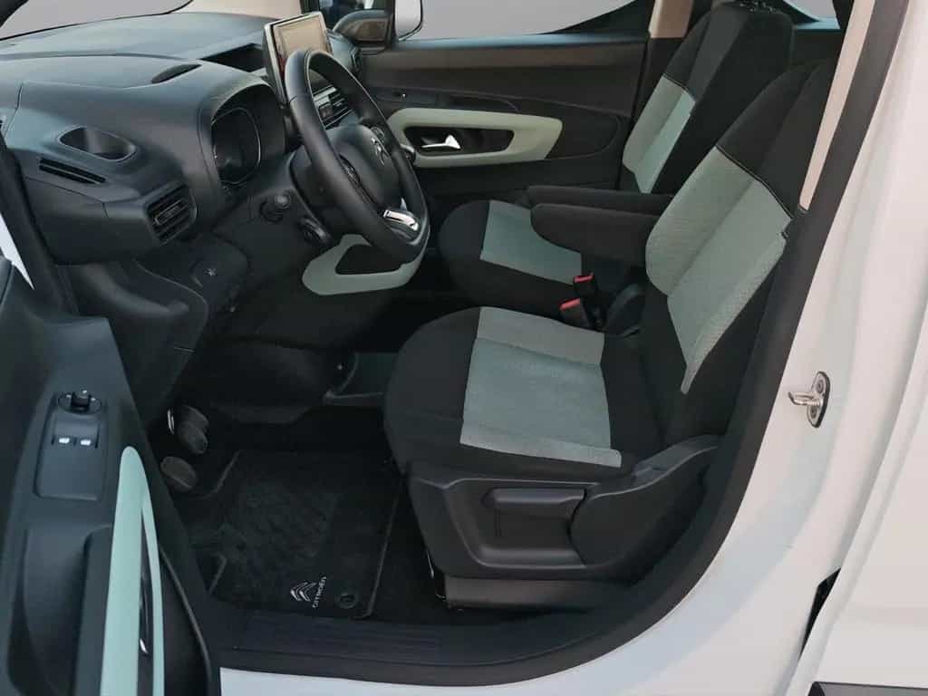 Citroën Berlingo Feel XL 1.5 HDI 7 Sitzer 07/2021-photo-8