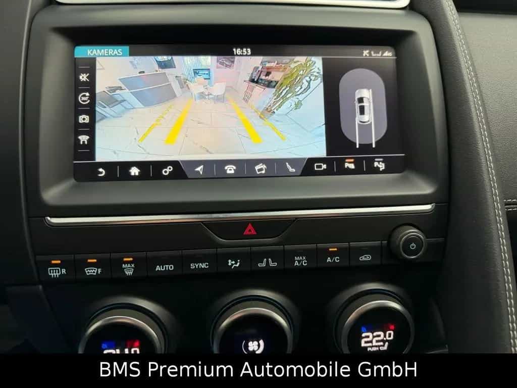 Jaguar E-Pace R-Dynamic AWD Pano.Garantie bis 03.2027 03/2019-photo-13