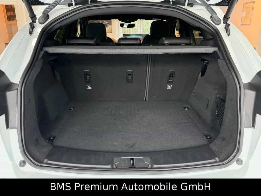 Jaguar E-Pace R-Dynamic AWD Pano.Garantie bis 03.2027 03/2019-photo-15