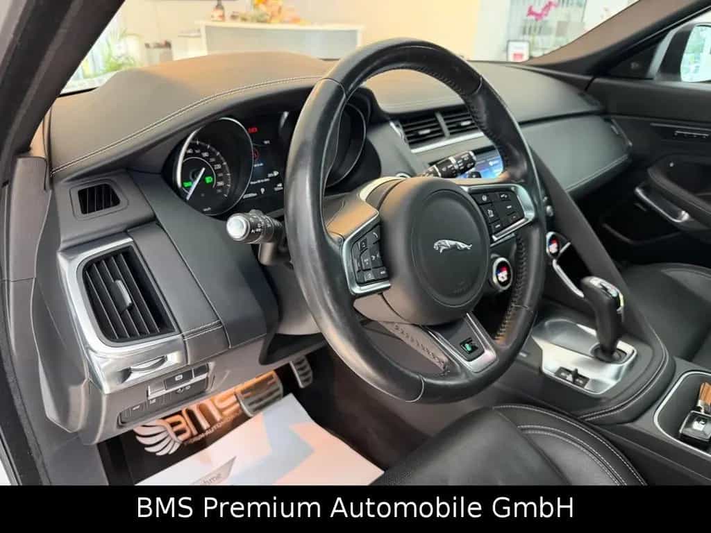 Jaguar E-Pace R-Dynamic AWD Pano.Garantie bis 03.2027 03/2019-photo-9