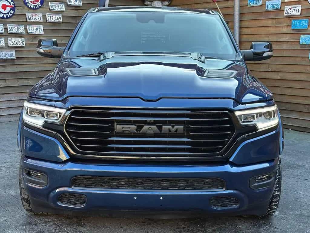 Dodge RAM 1500 Laramie LED AHK Memory 4x4 6-Sitzer 02/2023-photo-4