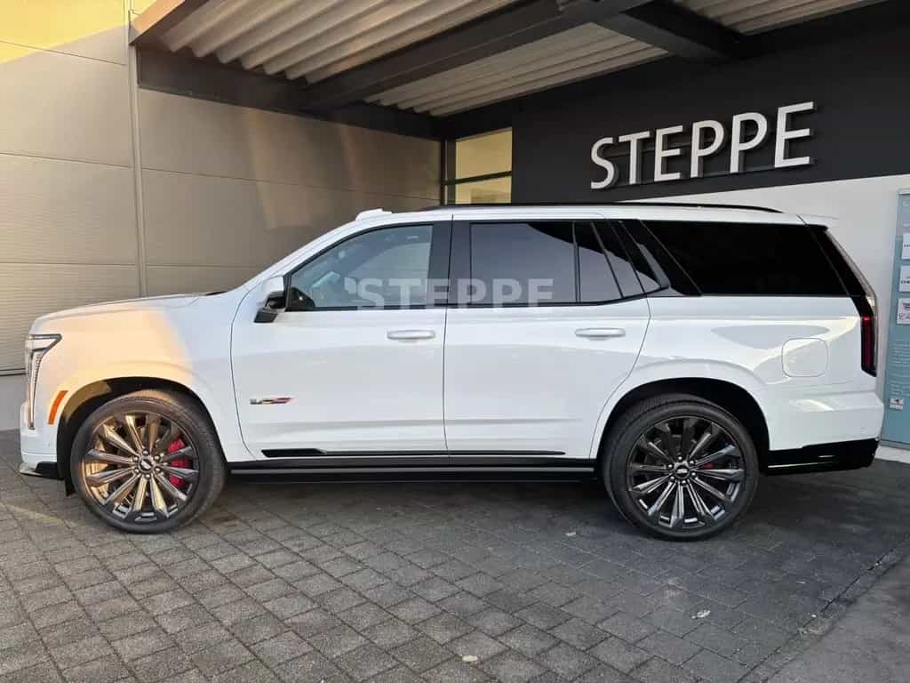 Cadillac Escalade MY26 V-Series 6.2 V8 Supercharged AWD null-photo-2