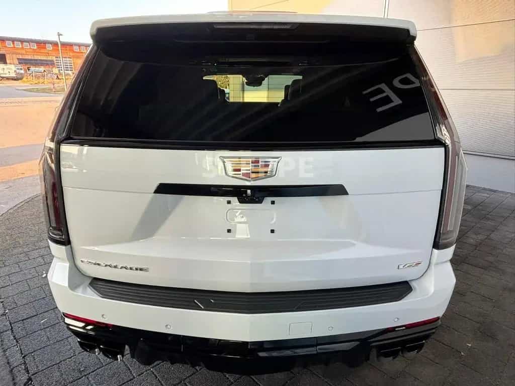 Cadillac Escalade MY26 V-Series 6.2 V8 Supercharged AWD null-photo-3