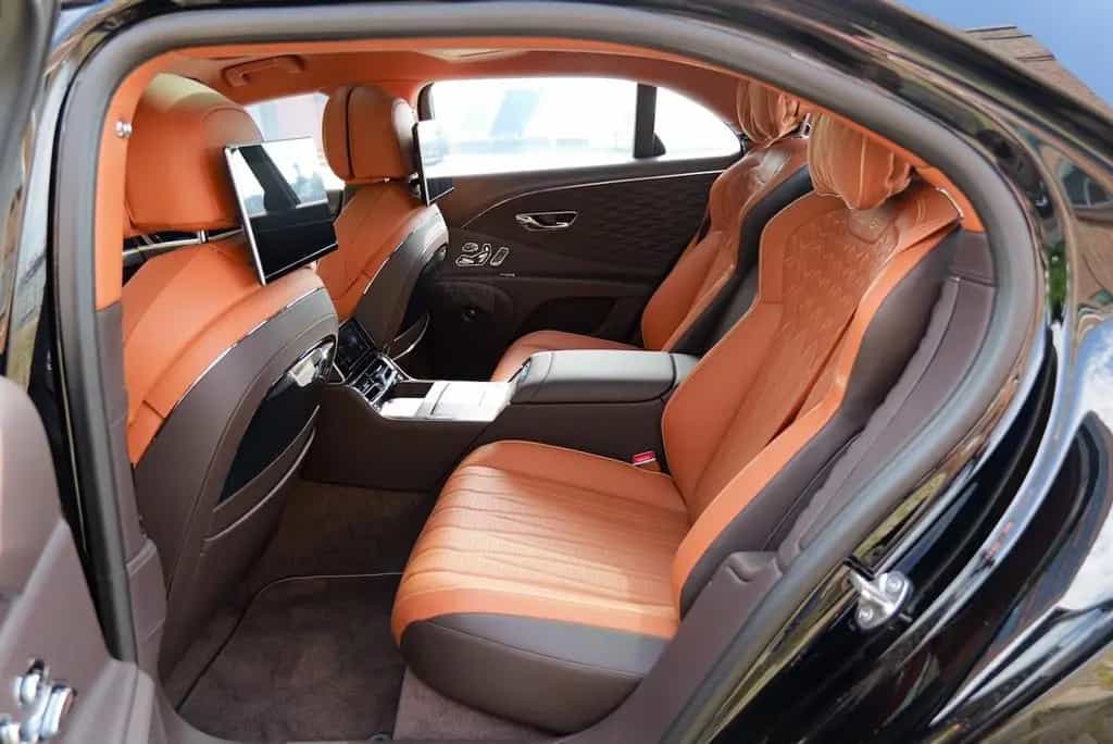 Bentley Flying Spur W12 Mullinier 05/2023-photo-17