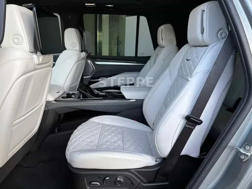 Cadillac Escalade MY26 V-Series 6.2 V8 Supercharged AWD null-photo-11