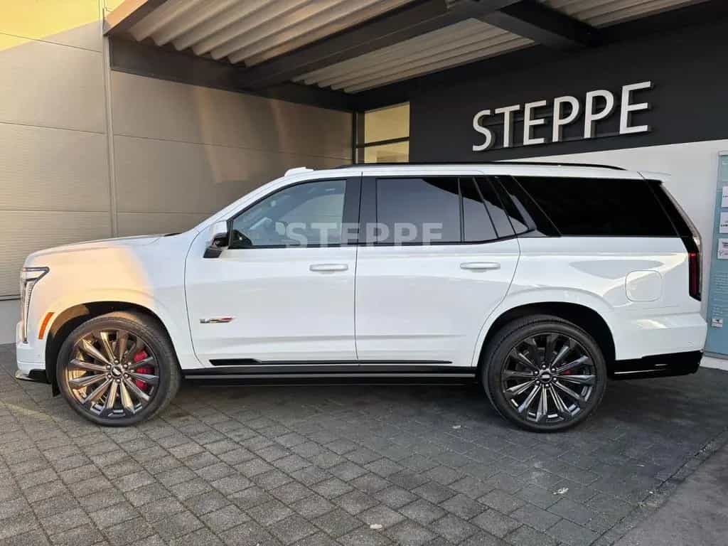 Cadillac Escalade MY26 V-Series 6.2 V8 Supercharged AWD null-photo-2
