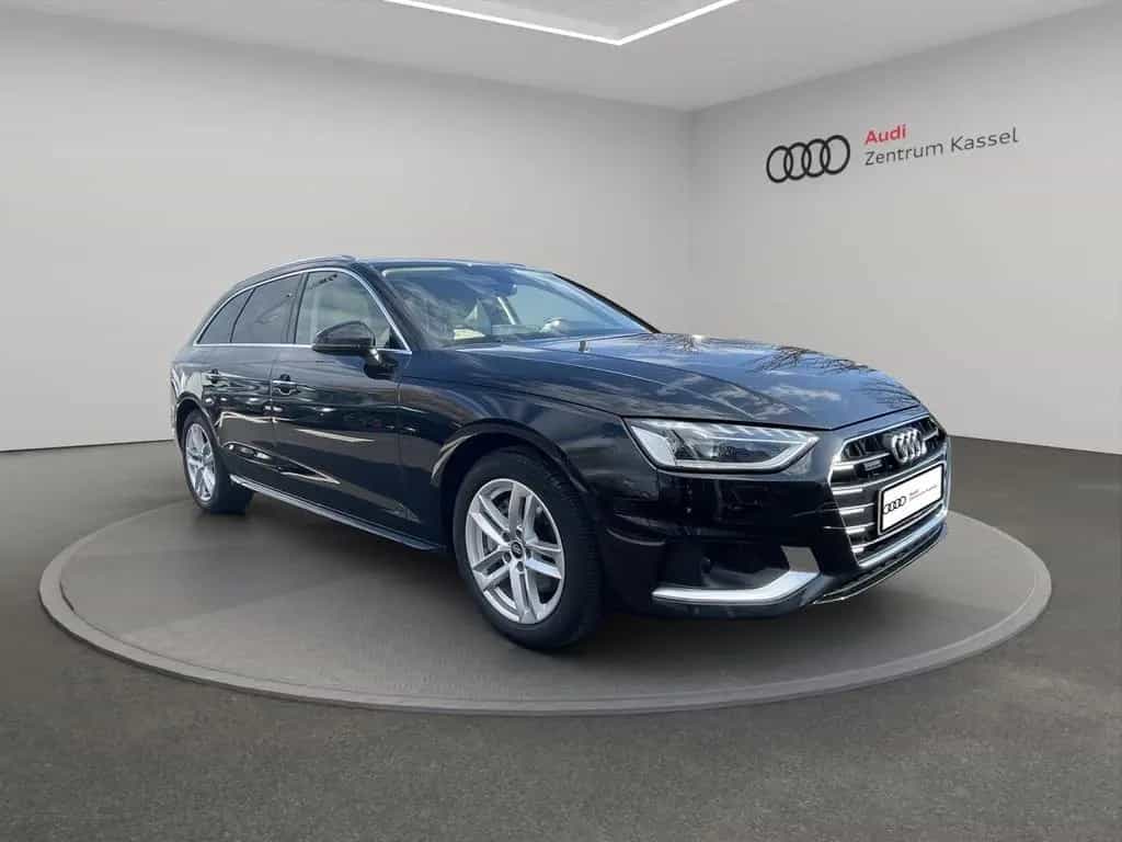 Audi A4 Avant 40 TDI quattro Matrix Pano AHK 360° 01/2023-photo-9