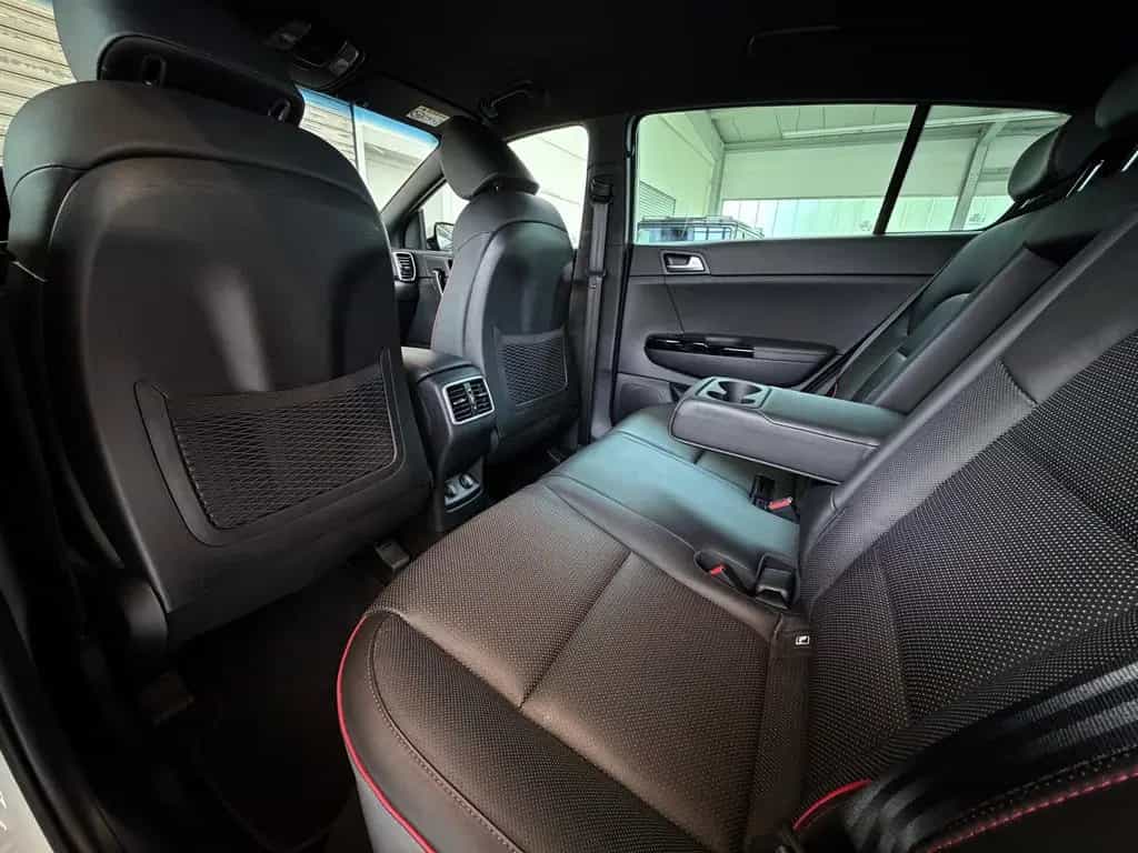 Kia Sportage GT-Line 4WD*Bi-LED*Kamera*JBL*Navi 05/2019-photo-34
