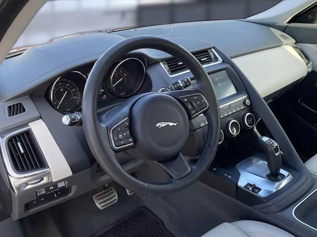 Jaguar E-Pace P300 AWD SE 07/2019-photo-10