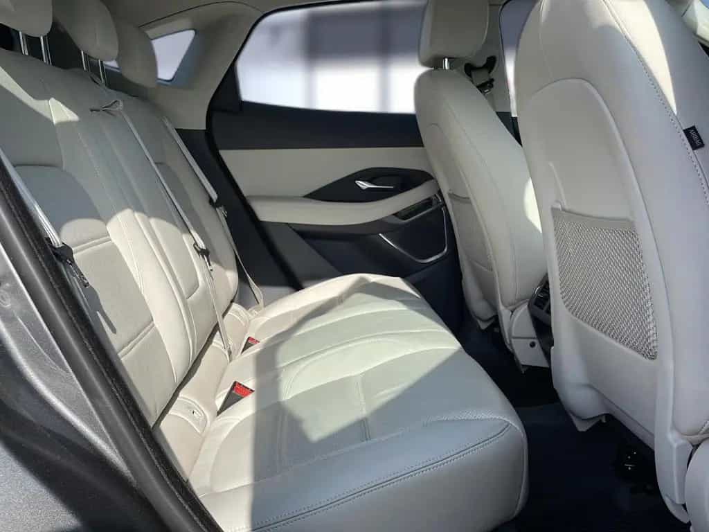 Jaguar E-Pace P300 AWD SE 07/2019-photo-18