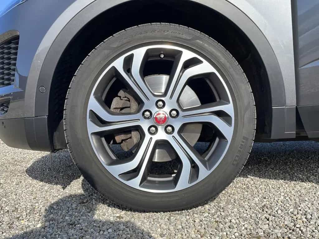 Jaguar E-Pace P300 AWD SE 07/2019-photo-21