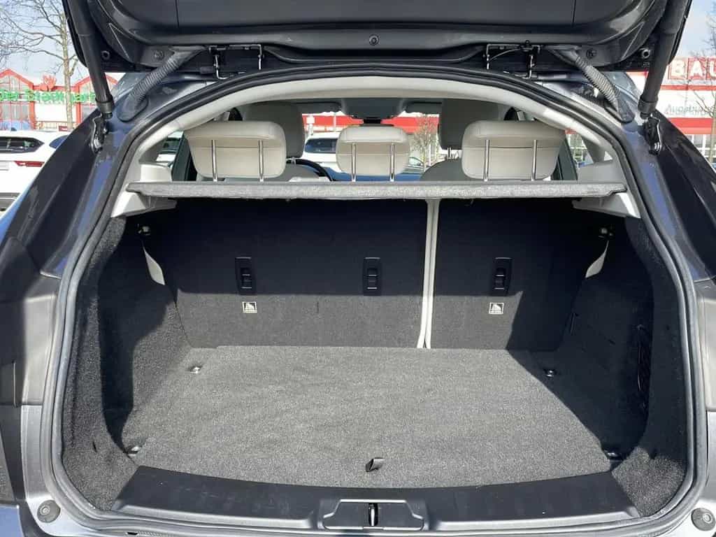 Jaguar E-Pace P300 AWD SE 07/2019-photo-22