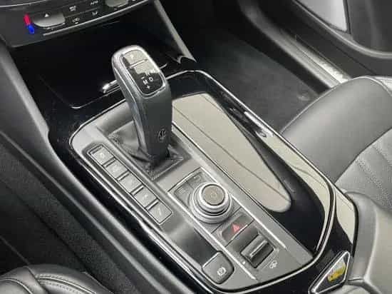 Maserati Levante 3,0 V6 SQ4  GranSport Alu21 Sound SiLü 10/2020-photo-15