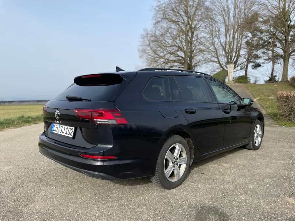 Volkswagen Golf 2.0 TDI SCR 85kW Life Variant Life 09/2021-photo-3